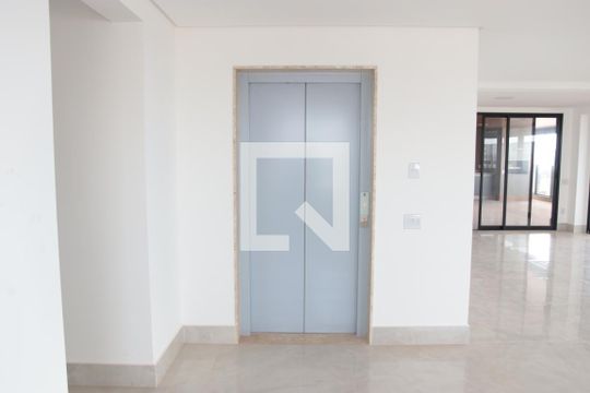Sala de apartamento para alugar com 4 quartos, 326m² em Setor Marista, Goiânia