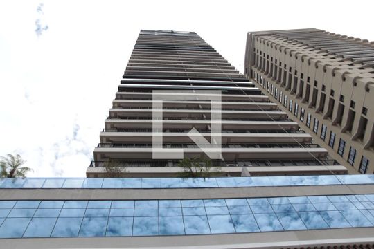 Fachada de apartamento para alugar com 4 quartos, 326m² em Setor Marista, Goiânia