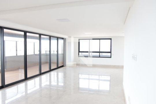 Apartamento para alugar com 4 quartos, 326m² em Setor Marista, Goiânia