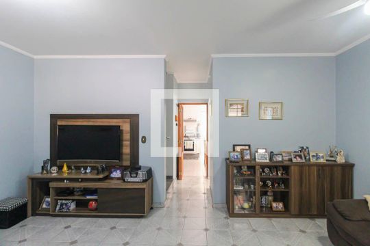 Sala de casa à venda com 4 quartos, 206m² em Vila Cleonice, São Paulo