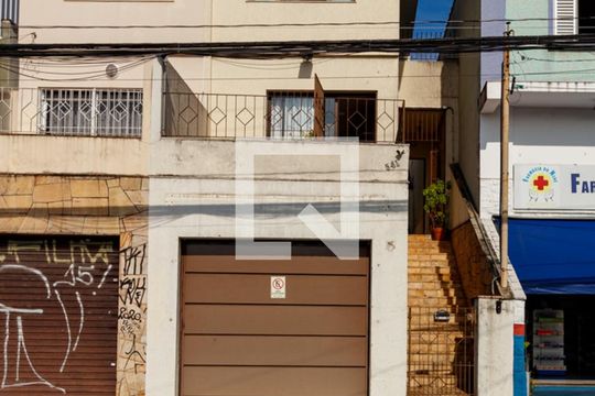 Fachada de casa para alugar com 3 quartos, 200m² em Tremembé, São Paulo