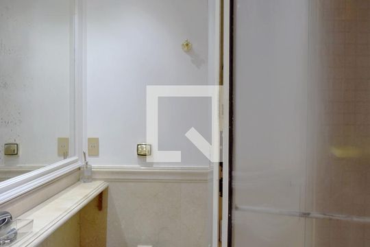 Banheiro da Suíte 2 de casa à venda com 4 quartos, 535m² em Vila Ida, São Paulo