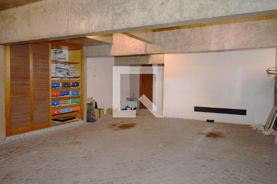 Garagem de casa à venda com 4 quartos, 535m² em Vila Ida, São Paulo