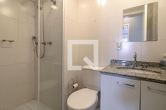 banheiro social de apartamento à venda com 2 quartos, 67m² em Sacomã, São Paulo
