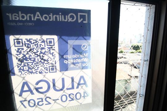 Plaquinha de apartamento para alugar com 3 quartos, 1125m² em Saraiva, Uberlândia