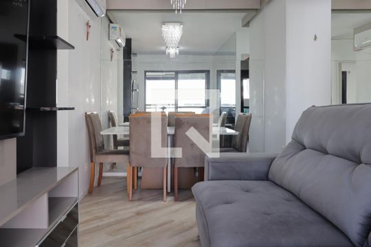 Apartamento à venda com 3 quartos, 66m² em Indianópolis, São Paulo