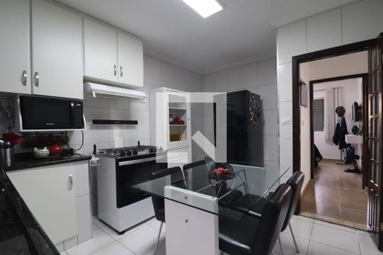 Cozinha de casa à venda com 2 quartos, 136m² em Parque Novo Oratório, Santo André