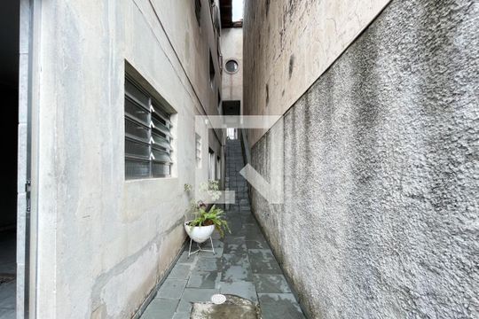 Quintal de casa à venda com 3 quartos, 250m² em Nova Petrópolis, São Bernardo do Campo