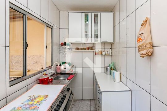 Sala/Cozinha de casa à venda com 2 quartos, 178m² em Salgado Filho, Belo Horizonte
