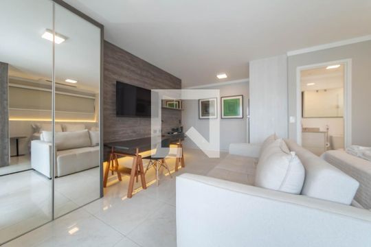 Sala de apartamento à venda com 1 quarto, 38m² em Campo Belo, São Paulo