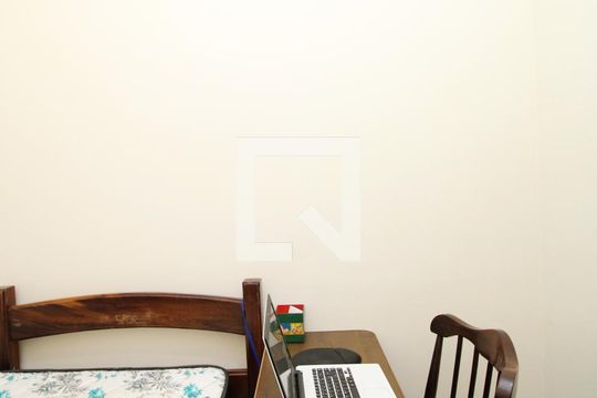 Escritório de casa à venda com 4 quartos, 190m² em Vila Nivi, São Paulo
