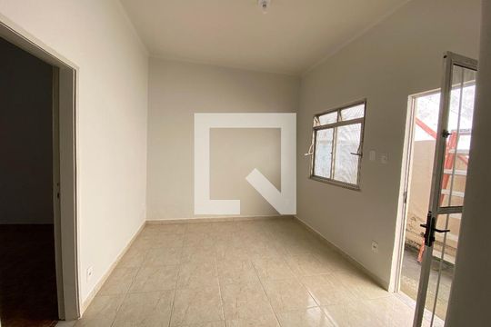 Casa à venda com 1 quarto, 50m² em Piedade, Rio de Janeiro
