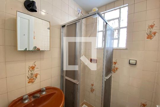 Banheiro de casa à venda com 1 quarto, 50m² em Piedade, Rio de Janeiro
