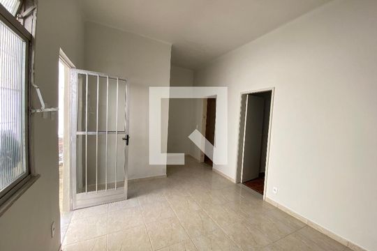 Sala de casa à venda com 1 quarto, 50m² em Piedade, Rio de Janeiro