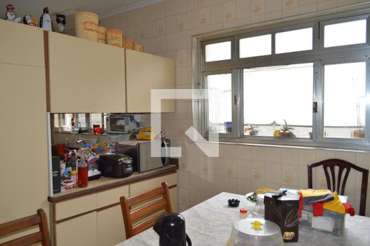 Cozinha de casa à venda com 4 quartos, 350m² em Ipiranga, São Paulo