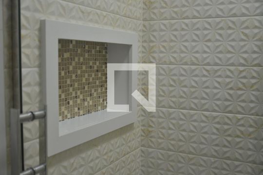 Banheiro Social de apartamento à venda com 2 quartos, 63m² em Silveira, Santo André