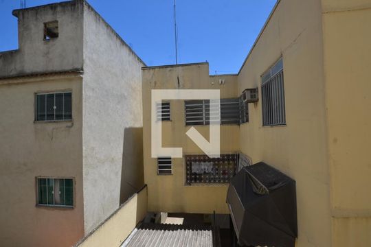 Vista da Varanda de apartamento para alugar com 2 quartos, 65m² em Osvaldo Cruz, Rio de Janeiro
