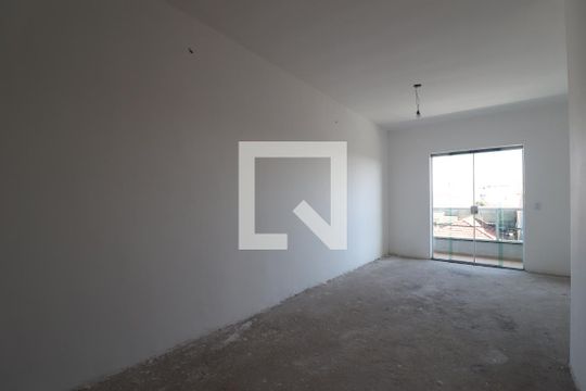 Sala de apartamento à venda com 3 quartos, 77m² em Vila Clarice, Santo André