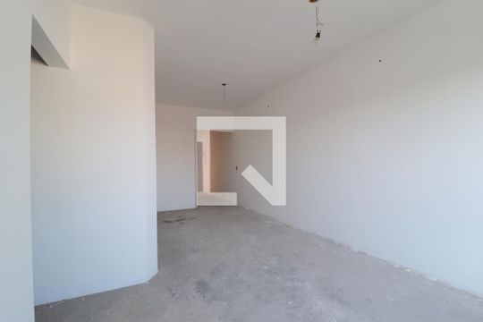 Sala de apartamento à venda com 3 quartos, 77m² em Vila Clarice, Santo André