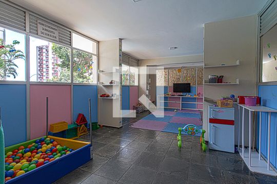 Área comum de apartamento à venda com 2 quartos, 60m² em Parque Bristol, São Paulo