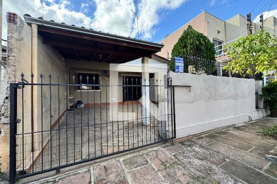 Fachada de casa para alugar com 2 quartos, 110m² em Campina, São Leopoldo