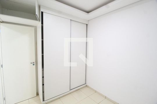 Quarto 2 de casa de condomínio para alugar com 3 quartos, 90m² em Aclimação, Uberlândia