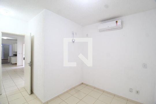 Quarto 1 de casa de condomínio para alugar com 3 quartos, 90m² em Aclimação, Uberlândia