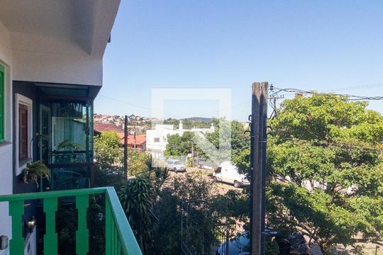 Varanda de casa à venda com 4 quartos, 120m² em Ipanema, Porto Alegre