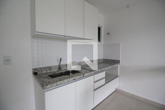 Cozinha de kitnet/studio à venda com 1 quarto, 40m² em Taquara, Rio de Janeiro