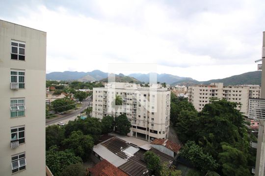 Sala - Vista de kitnet/studio à venda com 1 quarto, 40m² em Taquara, Rio de Janeiro