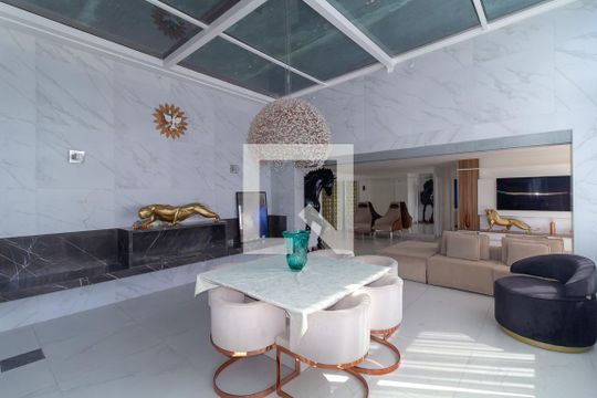 Sala de apartamento à venda com 4 quartos, 238m² em Vila Ivone, São Paulo