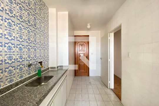 Cozinha de apartamento à venda com 2 quartos, 54m² em Lins de Vasconcelos, Rio de Janeiro