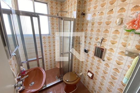 Banheiro de apartamento à venda com 2 quartos, 54m² em Lins de Vasconcelos, Rio de Janeiro