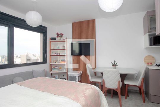 Kitnet/Studio para alugar com 1 quarto, 35m² em Mont’serrat, Porto Alegre