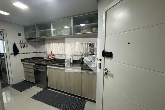 Apartamento para alugar com 4 quartos, 236m² em Vila Regente Feijó, São Paulo