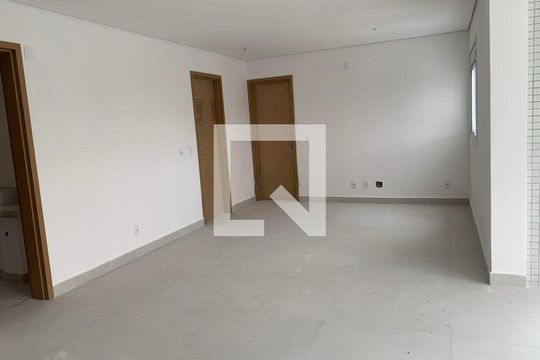Apartamento à venda com 3 quartos, 126m² em Cidade Mãe do Céu, São Paulo