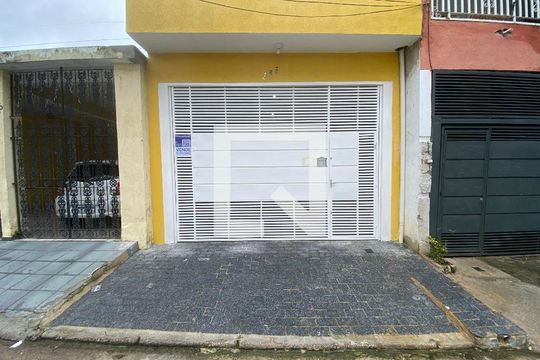Fachada + placa de casa à venda com 3 quartos, 150m² em Cidade Patriarca, São Paulo