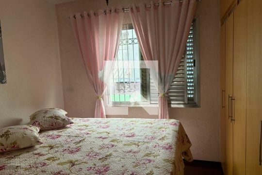 Casa à venda com 6 quartos, 330m² em Vila Ré, São Paulo