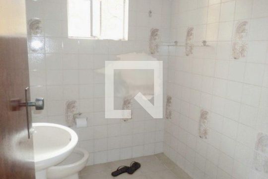 Casa à venda com 3 quartos, 260m² em Vila Libanesa, São Paulo