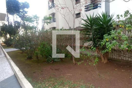 Apartamento à venda com 2 quartos, 137m² em Vila Madalena, São Paulo