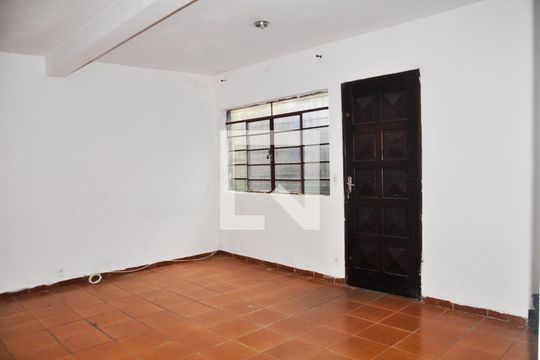 Casa para alugar com 2 quartos, 192m² em Vila Bruna, São Paulo
