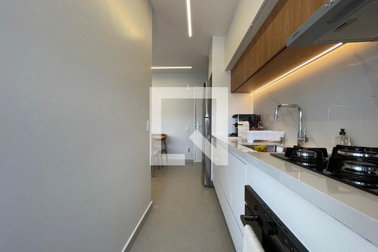 Cozinha de apartamento à venda com 2 quartos, 46m² em Butantã, São Paulo