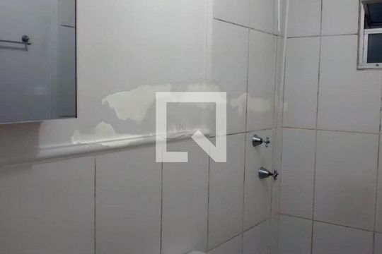 Apartamento à venda com 2 quartos, 49m² em Jardim Santa Teresinha, São Paulo