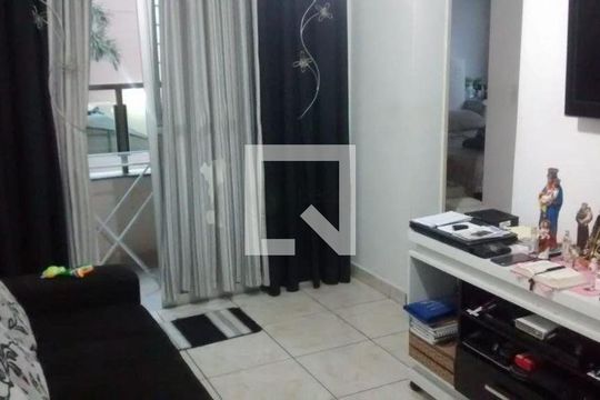 Apartamento à venda com 2 quartos, 49m² em Jardim Santa Teresinha, São Paulo