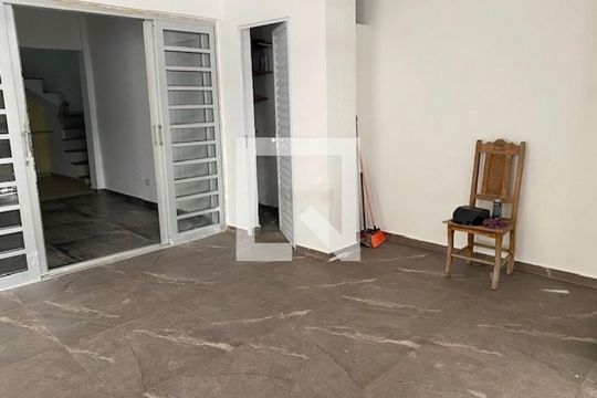 Casa à venda com 3 quartos, 130m² em Vila Fernandes, São Paulo