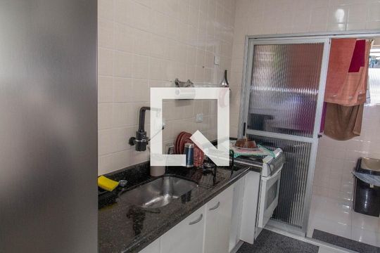 Apartamento à venda com 2 quartos, 60m² em Vila Ema, São Paulo