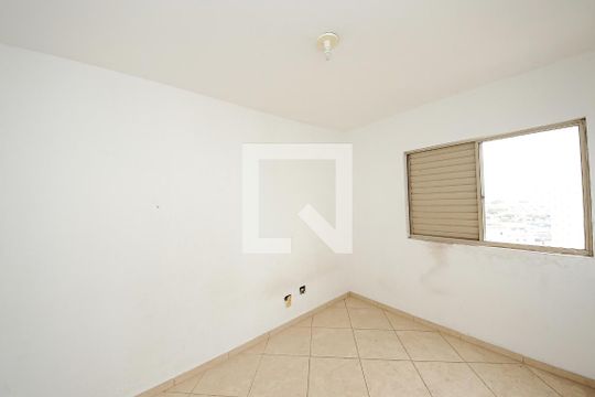 Quarto 1 de apartamento à venda com 2 quartos, 60m² em Vila Cleonice, São Paulo