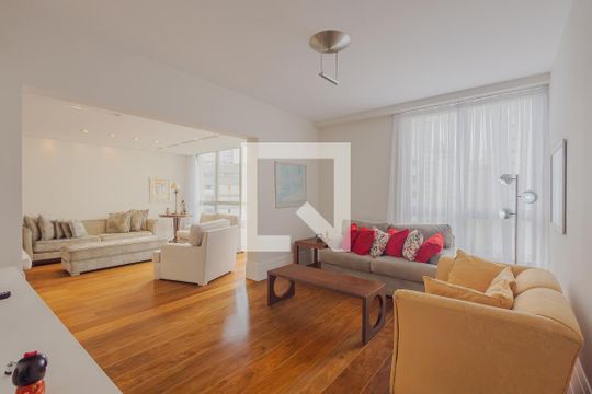 Sala de apartamento à venda com 3 quartos, 190m² em Paraíso, São Paulo