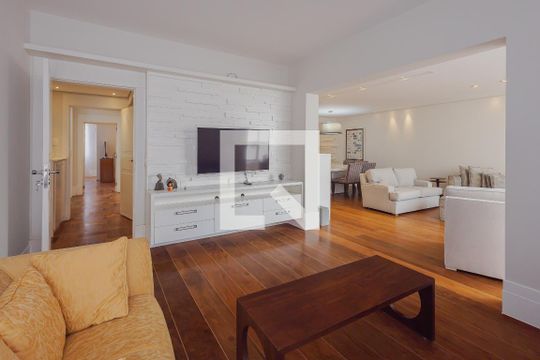 Sala de apartamento à venda com 3 quartos, 190m² em Paraíso, São Paulo
