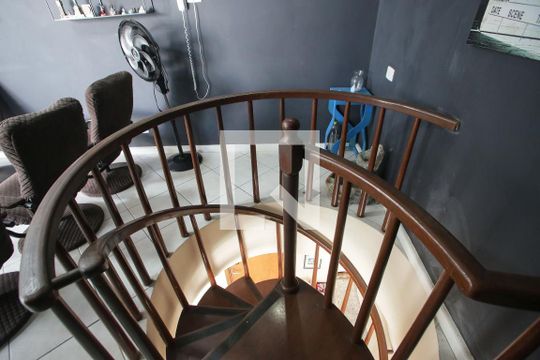 Escada de apartamento à venda com 4 quartos, 167m² em Freguesia (jacarepaguá), Rio de Janeiro